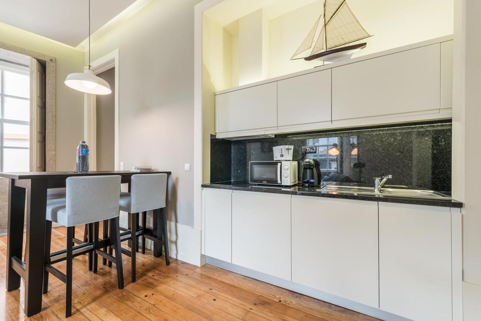 Guestready - Chic Retreat In The Heart Of Porto Apartment Екстериор снимка