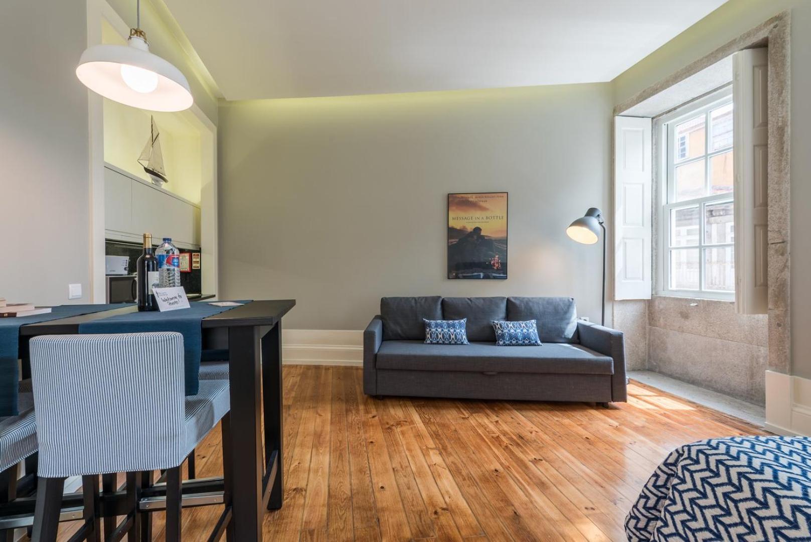 Guestready - Chic Retreat In The Heart Of Porto Apartment Екстериор снимка