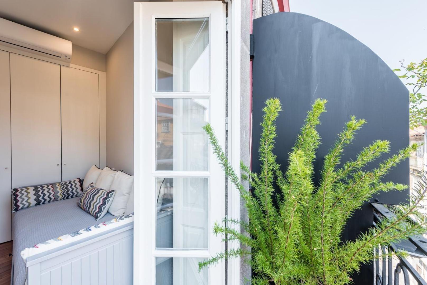Guestready - Chic Retreat In The Heart Of Porto Apartment Екстериор снимка