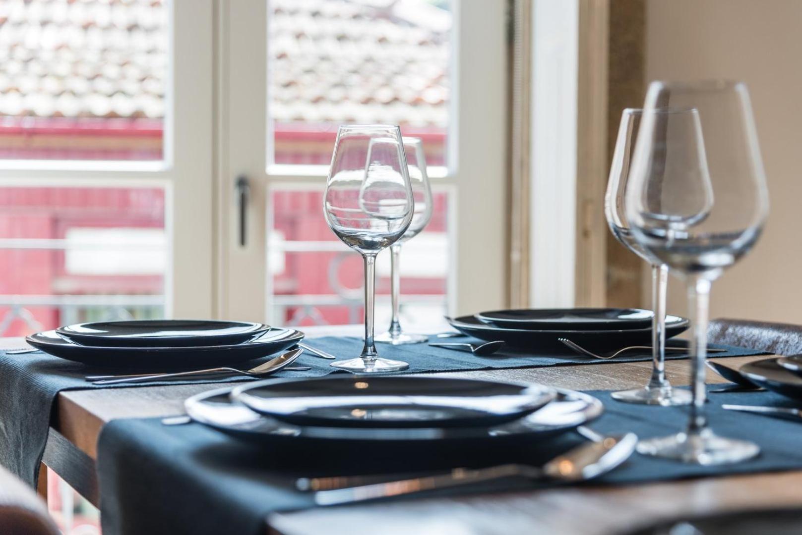 Guestready - Chic Retreat In The Heart Of Porto Apartment Екстериор снимка