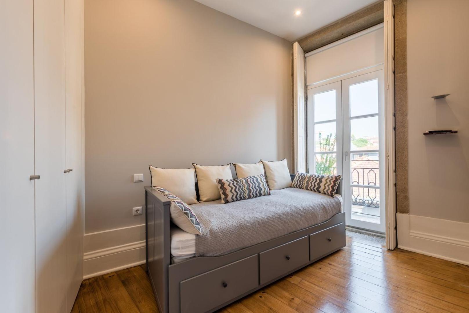 Guestready - Chic Retreat In The Heart Of Porto Apartment Екстериор снимка